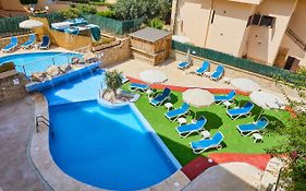 Sol y Mar Apartments